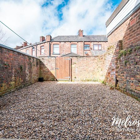 Manchester Work Stays 2Br Home With Parking & Wifi Exterior foto
