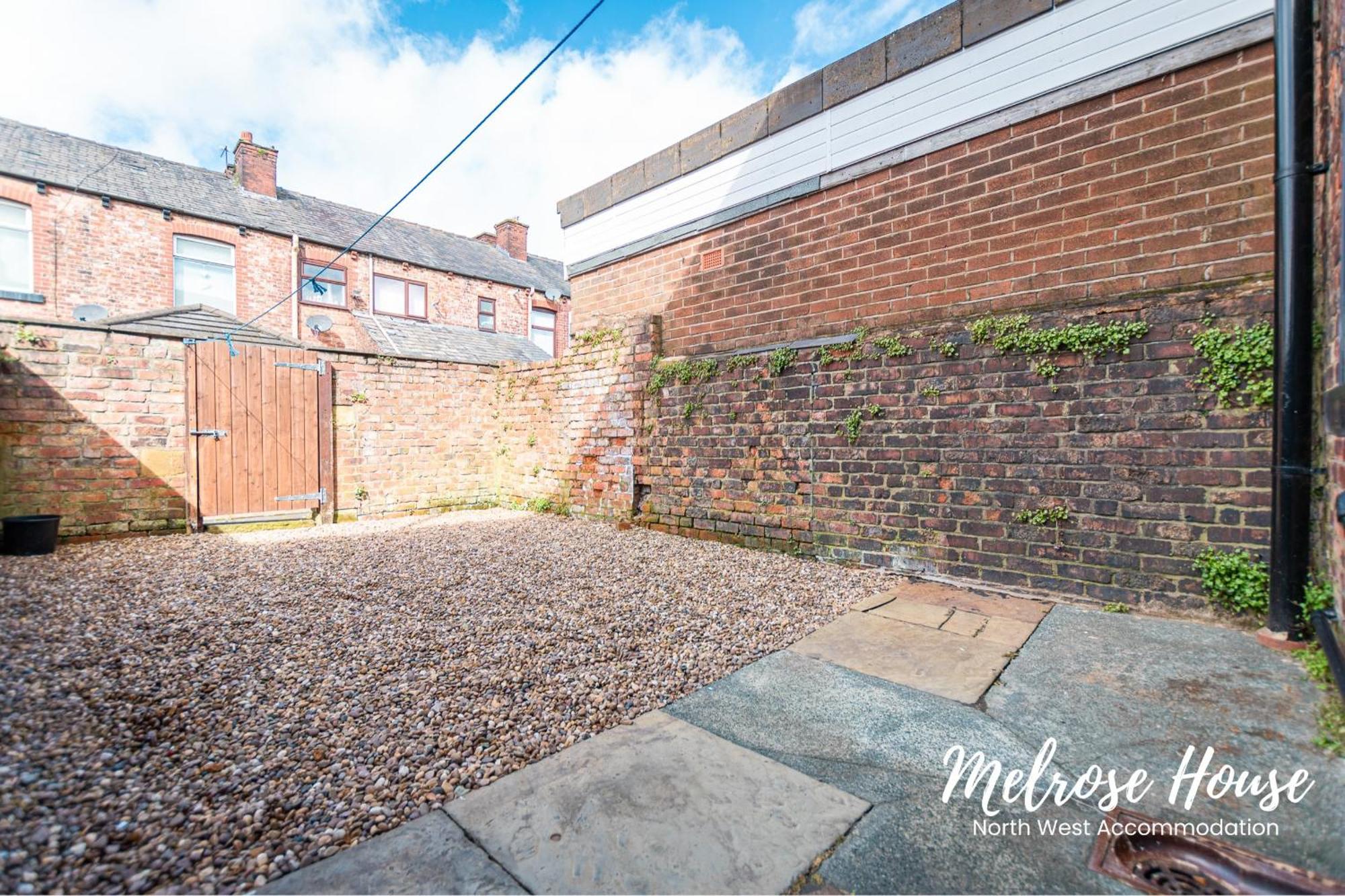 Manchester Work Stays 2Br Home With Parking & Wifi Exterior foto