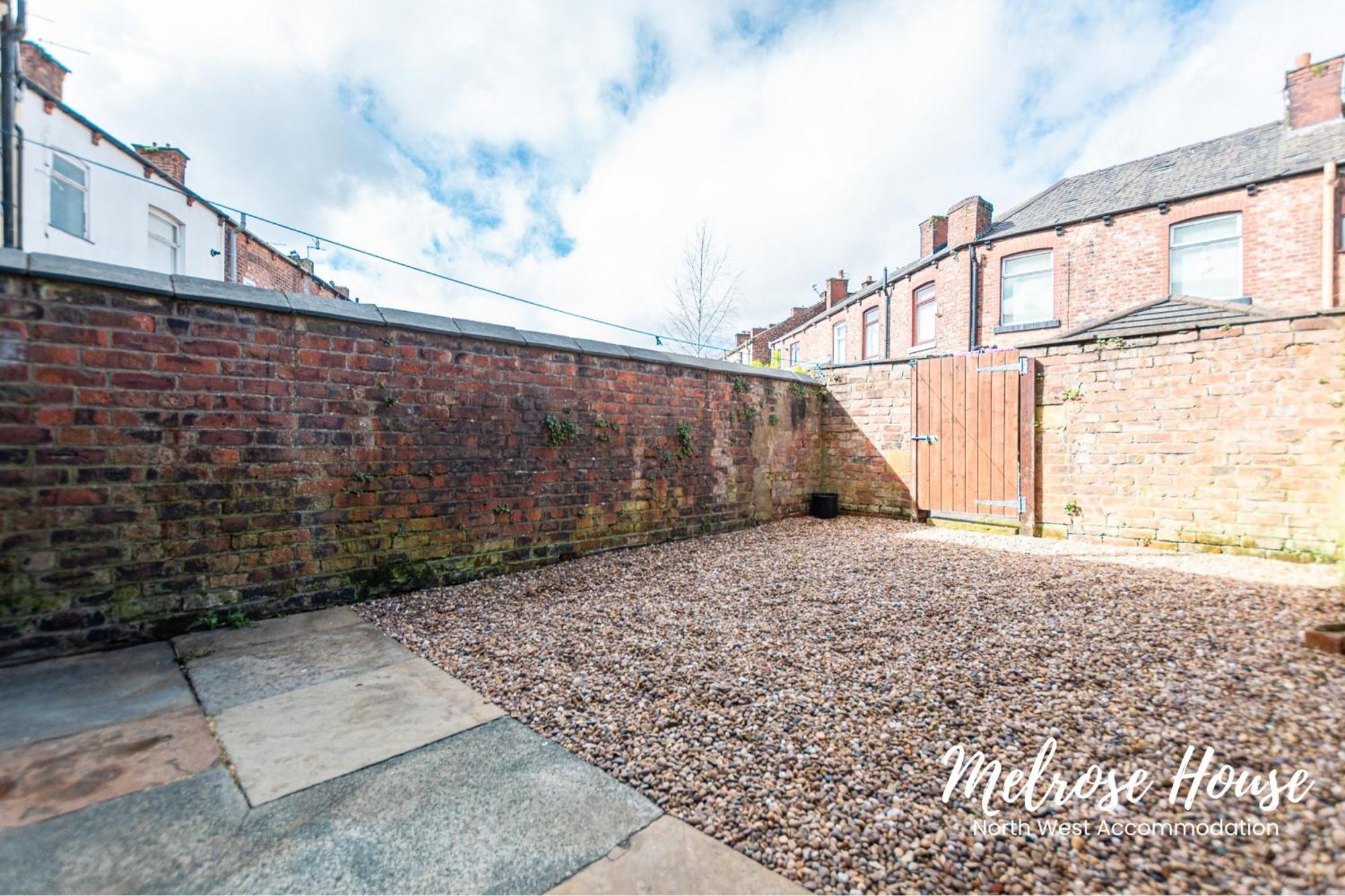 Manchester Work Stays 2Br Home With Parking & Wifi Exterior foto