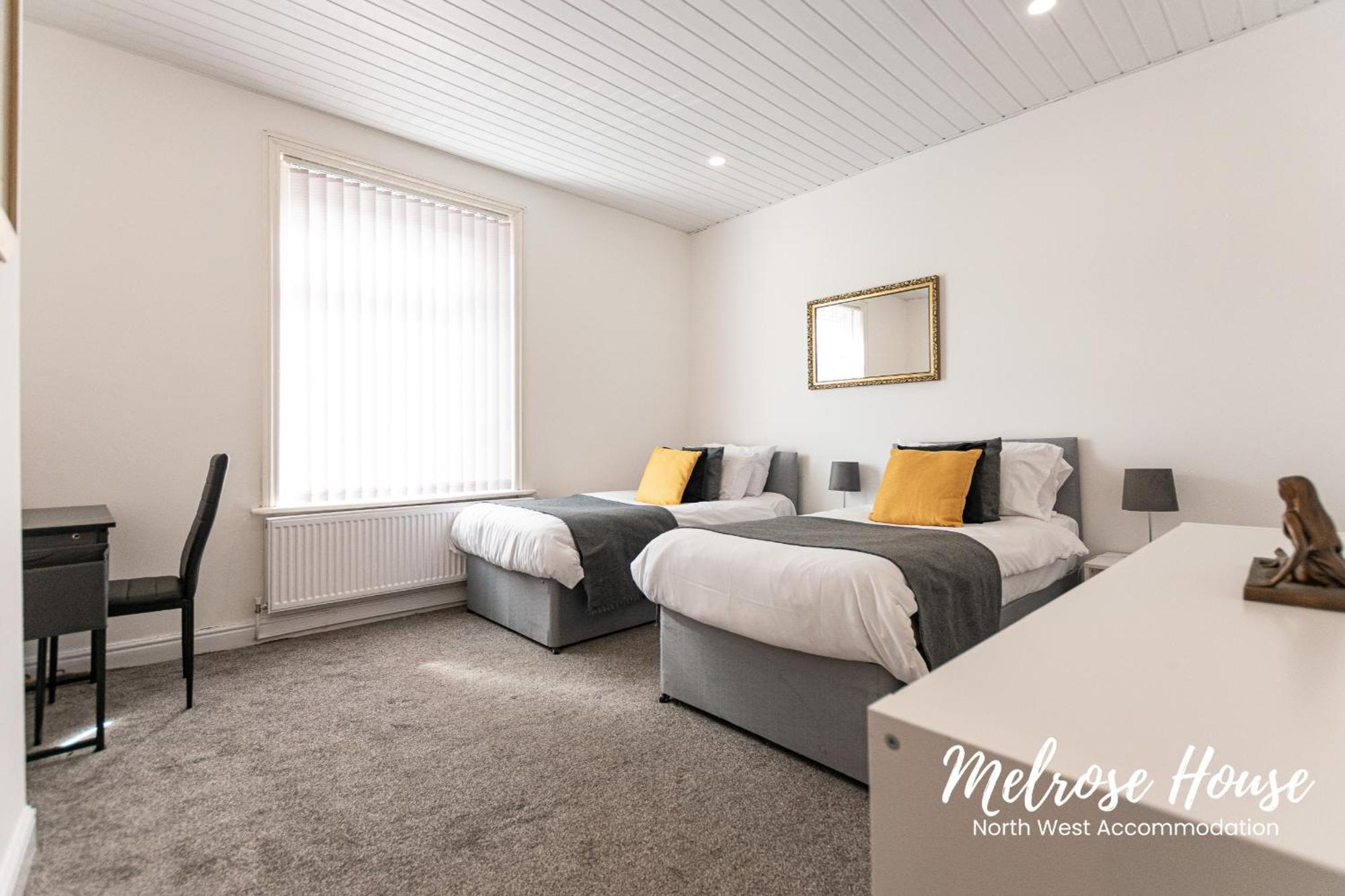 Manchester Work Stays 2Br Home With Parking & Wifi Exterior foto